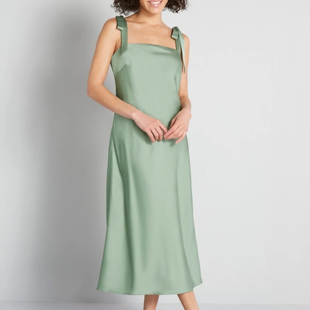 Vintage ModCloth x Hutch Tie-Shoulder Midi Dress in Basil